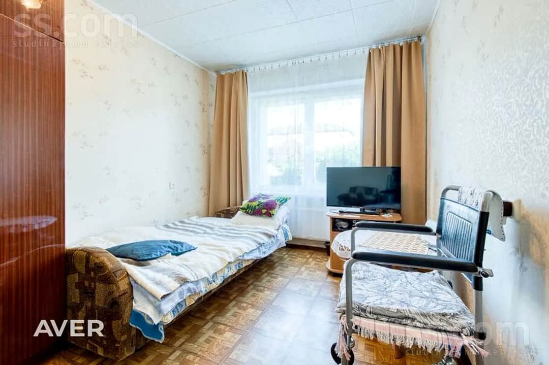 Divistabu dzīvoklis — Linarda Laicena 12