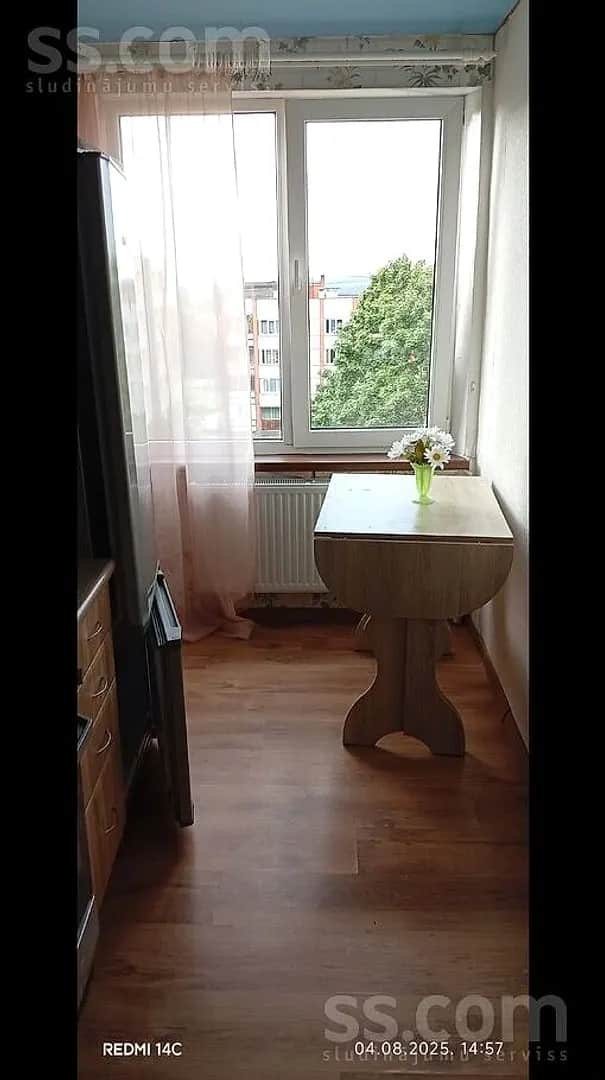 Divistabu dzīvoklis — Valmieras 23
