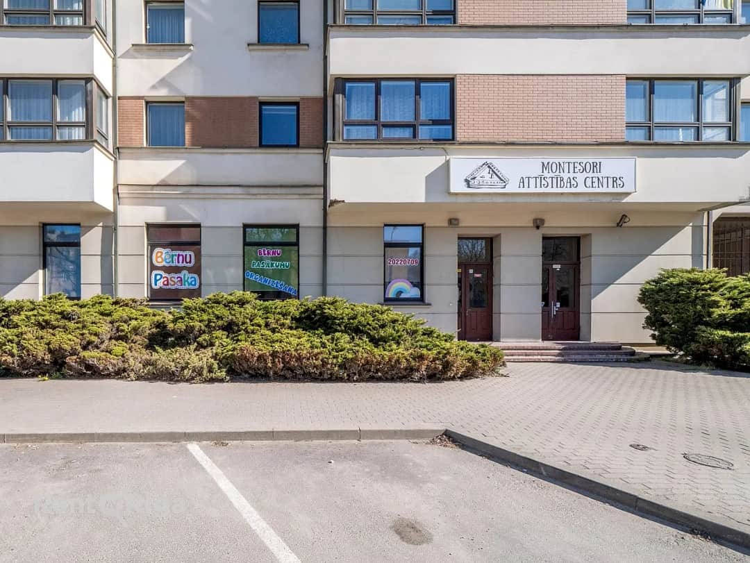 Hospitāļu 8, Centrs