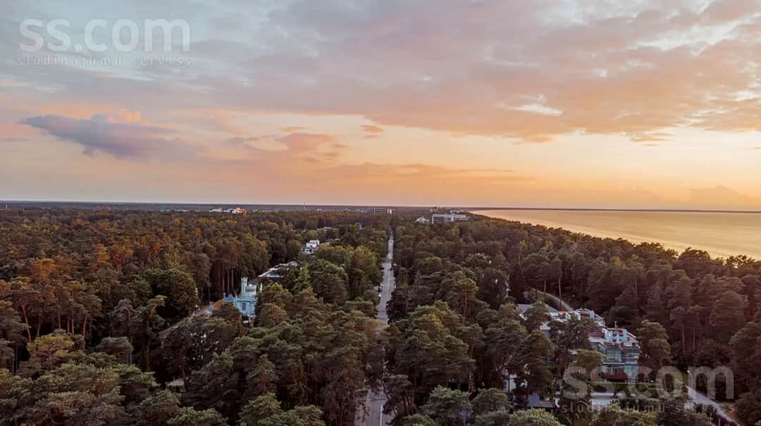 Māja — Dzintaru prospekts 47