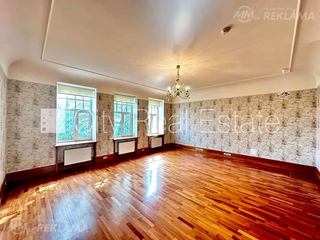 Dzīvoklis Rīgā, Centrā, 250 м², 6 ist., 4 stāvs
