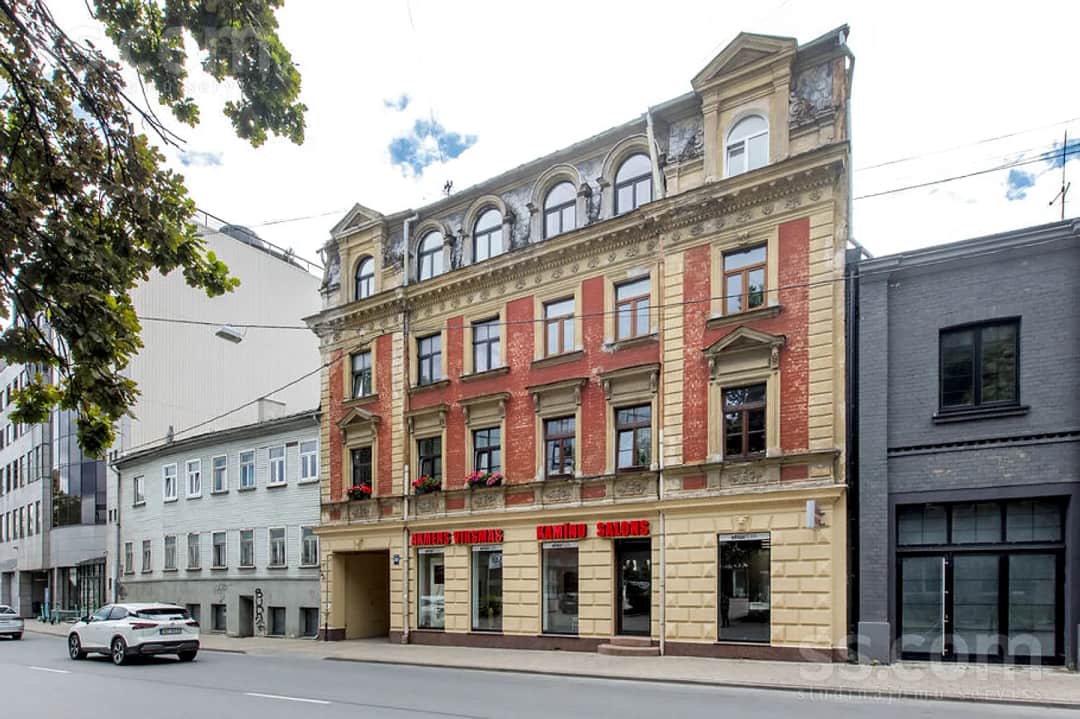 Divistabu dzīvoklis — Cēsu 30