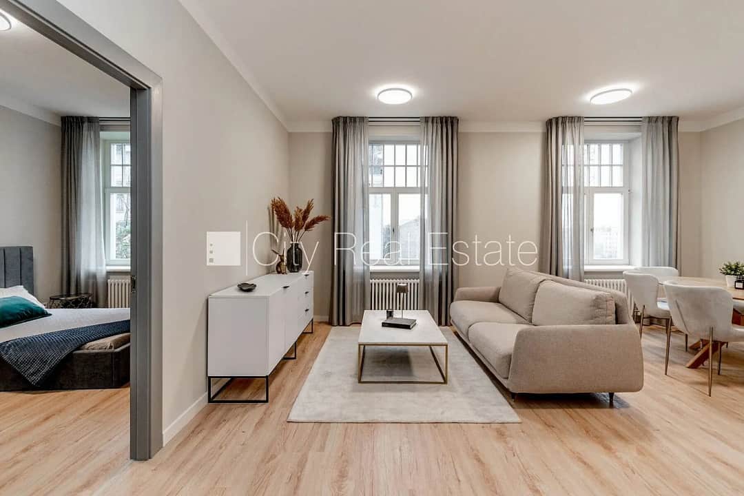 Krišjāņa Valdemāra iela, Centrs