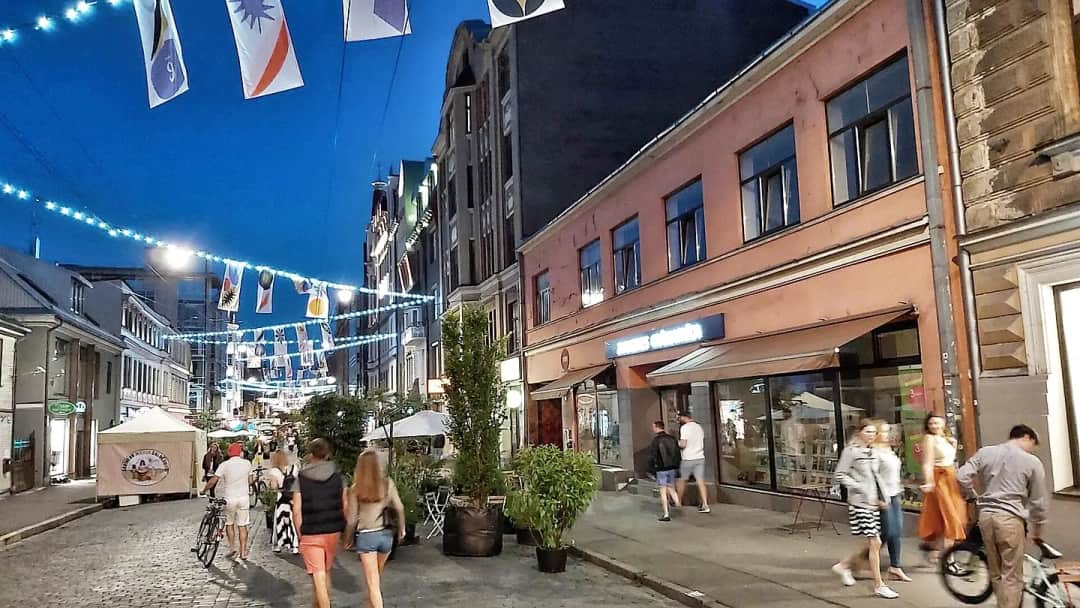 35-ist. Māja, 846㎡ - Rīga, Centrs