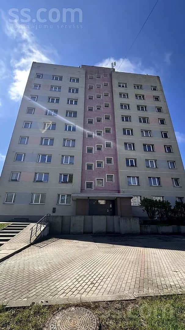 Divistabu dzīvoklis — Krūmu 57