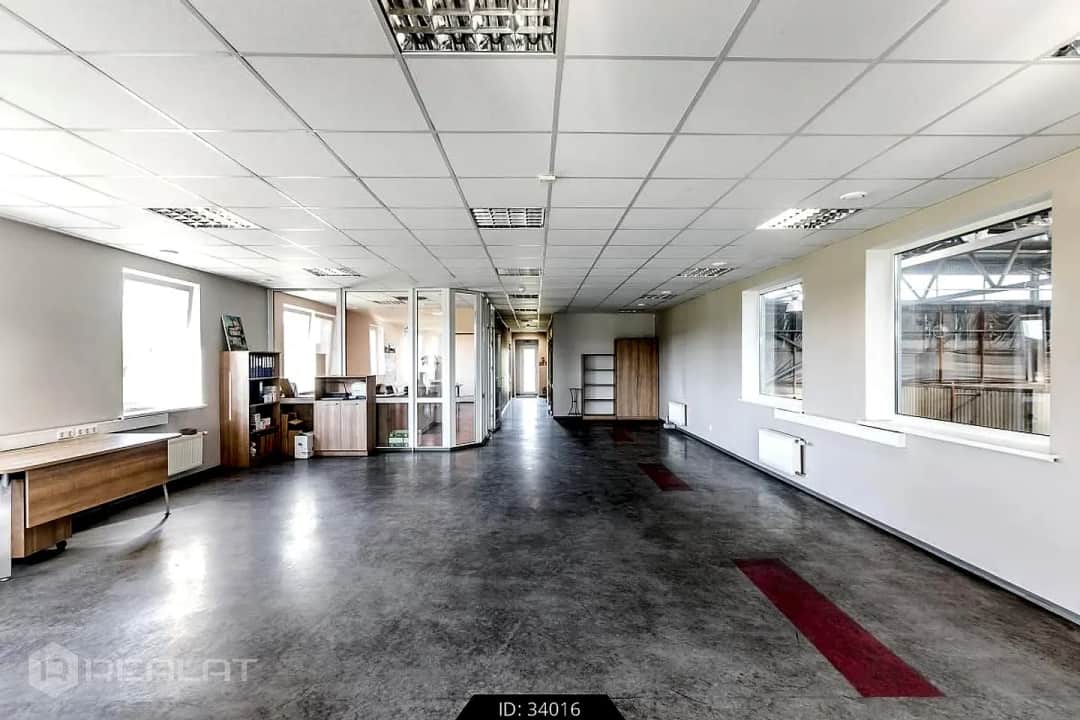 6-ist. Telpas, 337.00㎡ - Bauskas novads, Iecavas pagasts