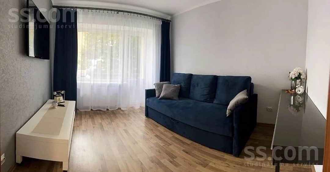 Divistabu dzīvoklis — Bāriņu iela 8/10