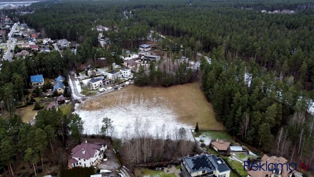 Piedāvājumā zemesgabals priekš mazstāvu apbūves- Berģos! Zemes kopēja platība - 1.14ha. — bilde 3