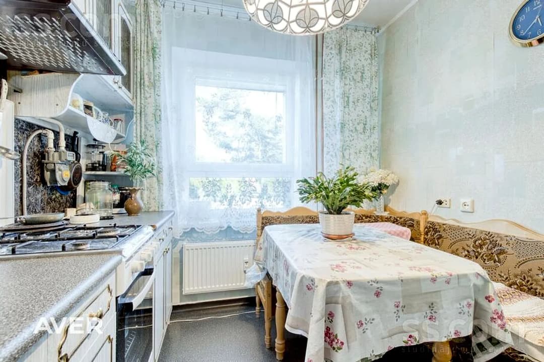 Divistabu dzīvoklis — Linarda Laicena 12 — vēl bildes