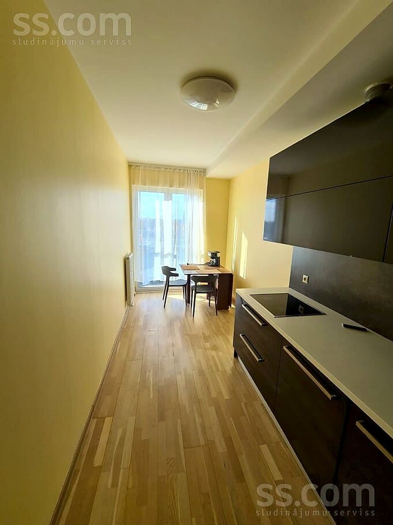 Vienistabas dzīvoklis — Astras 8 — bilde 4