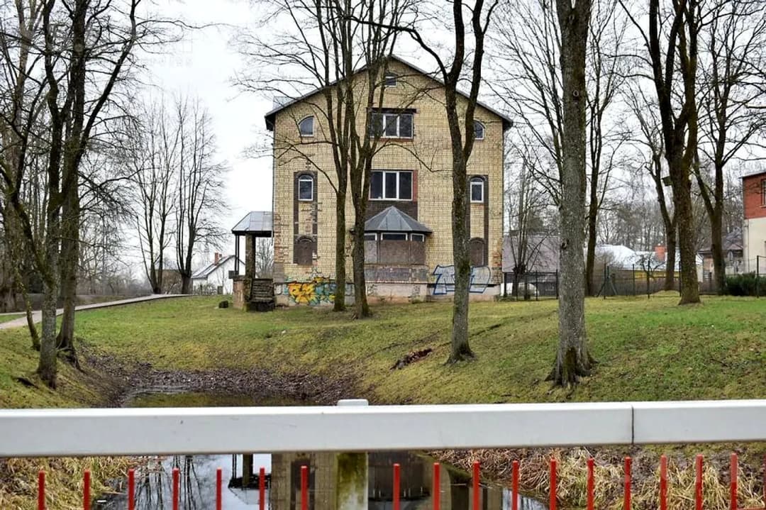 Māja — Dambja iela 21 — bilde 4