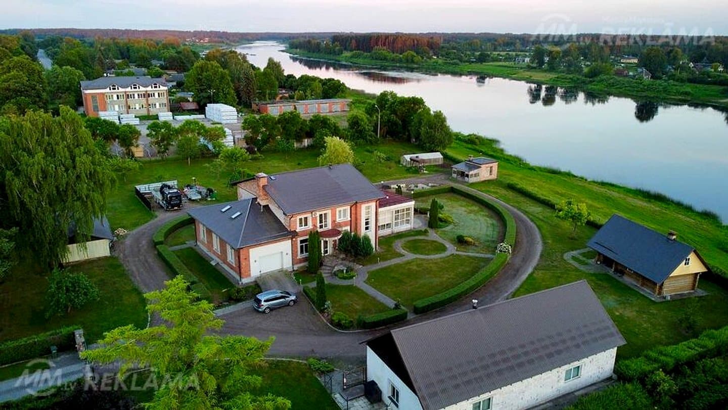 Dzīvoklis Jēkabpilī, 600 м², 7 ist., 2 stāvs.