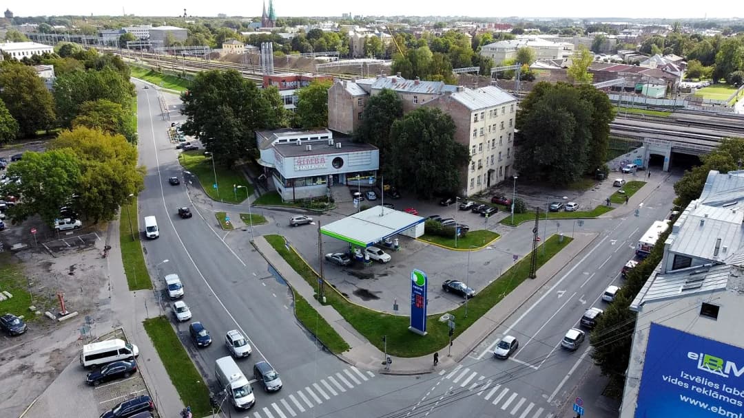 Dzirnavu 129, Centrs — bilde 2