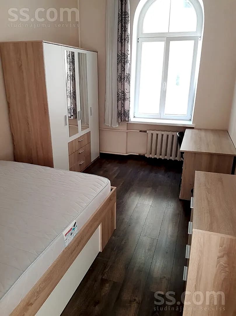 4 istabu dzīvoklis — Brīvības 110 — bilde 3
