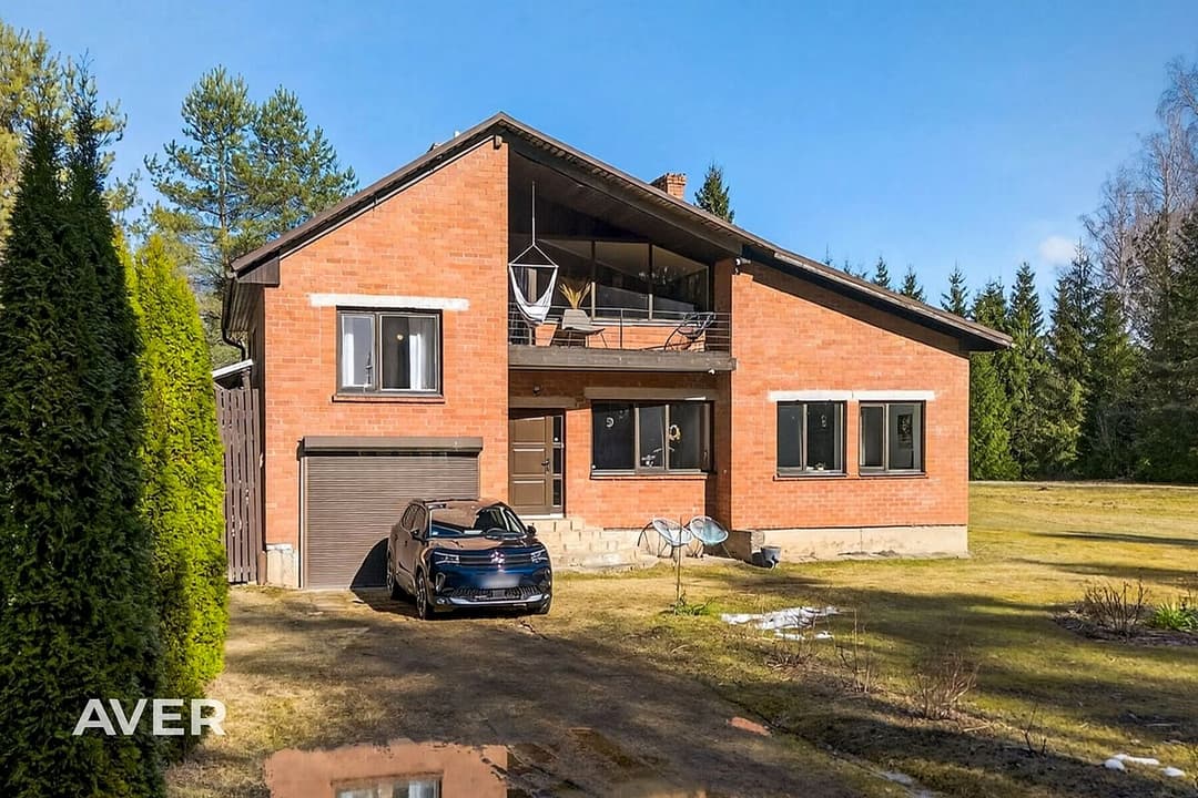 4-ist. Māja, 213㎡ - Cēsu novads, Raiskuma pagasts