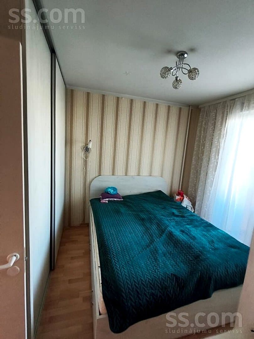 4 istabu dzīvoklis — Rudens 8 — vēl bildes