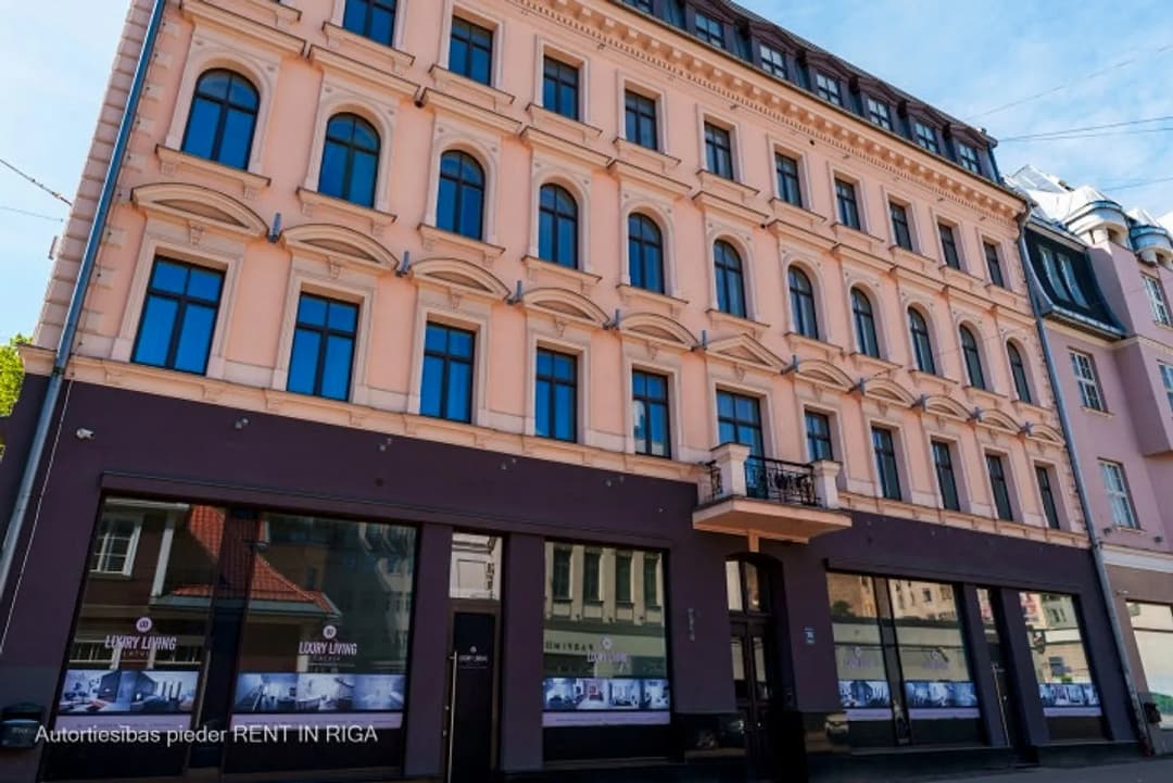 "Elizabetes Rezidence", viena no spilgtākajām Rīgas arhitektūras mantojuma pērlēm, celta 19. — bilde 2