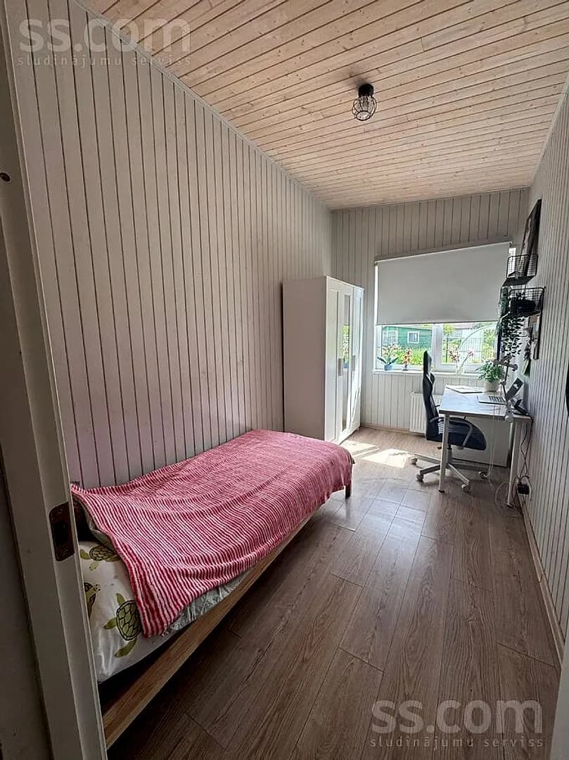 Māja — Papardes iela 20 — vēl bildes