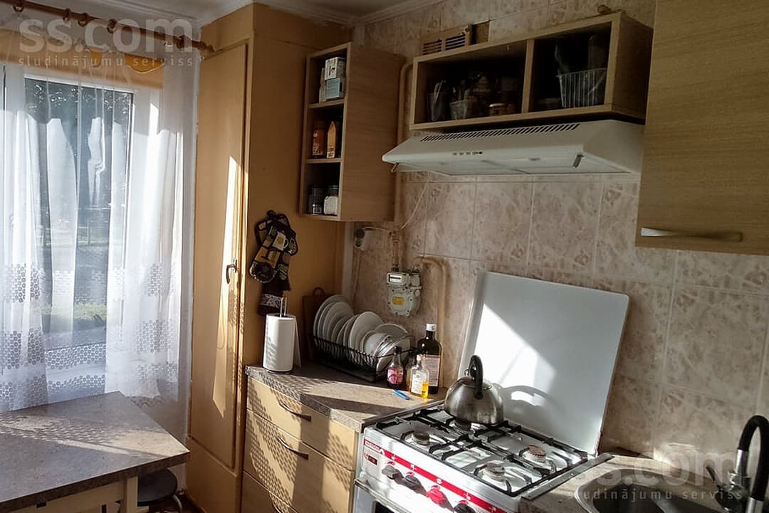 Vienistabas dzīvoklis — Varavīksnes g. 20 — vēl bildes