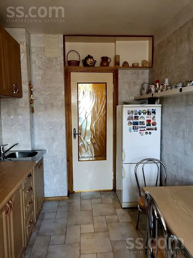 Trīsistabu dzīvoklis — Ugāles 8 — vēl bildes