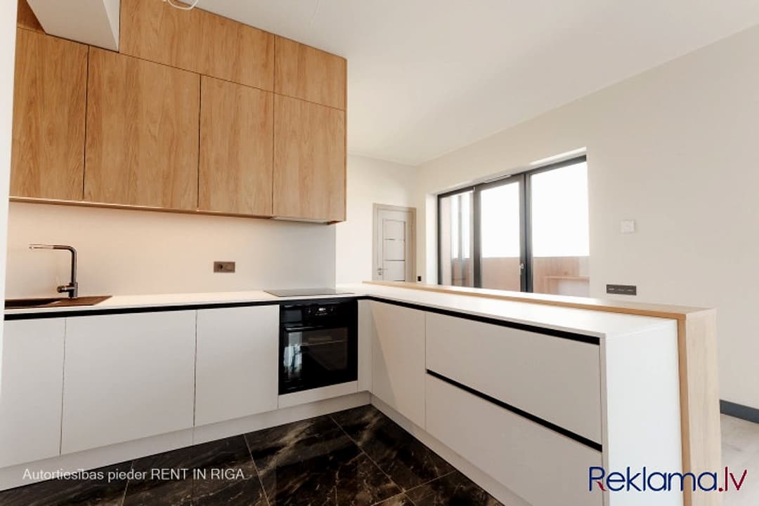 Izvēlies klusumu, bet pilsētas tuvumu. Penthouse projektā "APIŅI". Iedomājies - — vēl bildes