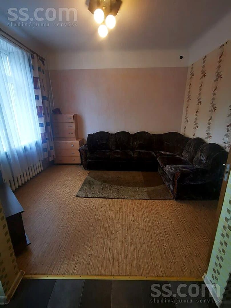 Divistabu dzīvoklis — Svētes 24 — vēl bildes
