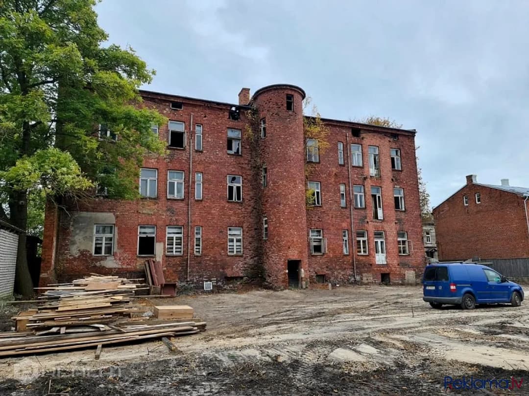 Īpašums - pārdod investīciju projektu, komercplatību kopējā platība kv.m., pilsētas — bilde 4