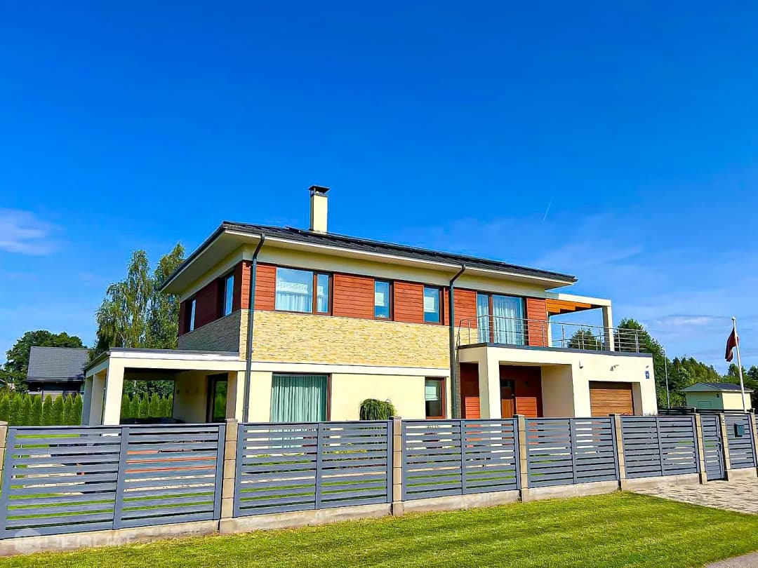 5-ist. Māja, 260.00㎡ - Mārupes novads, Babītes pagasts