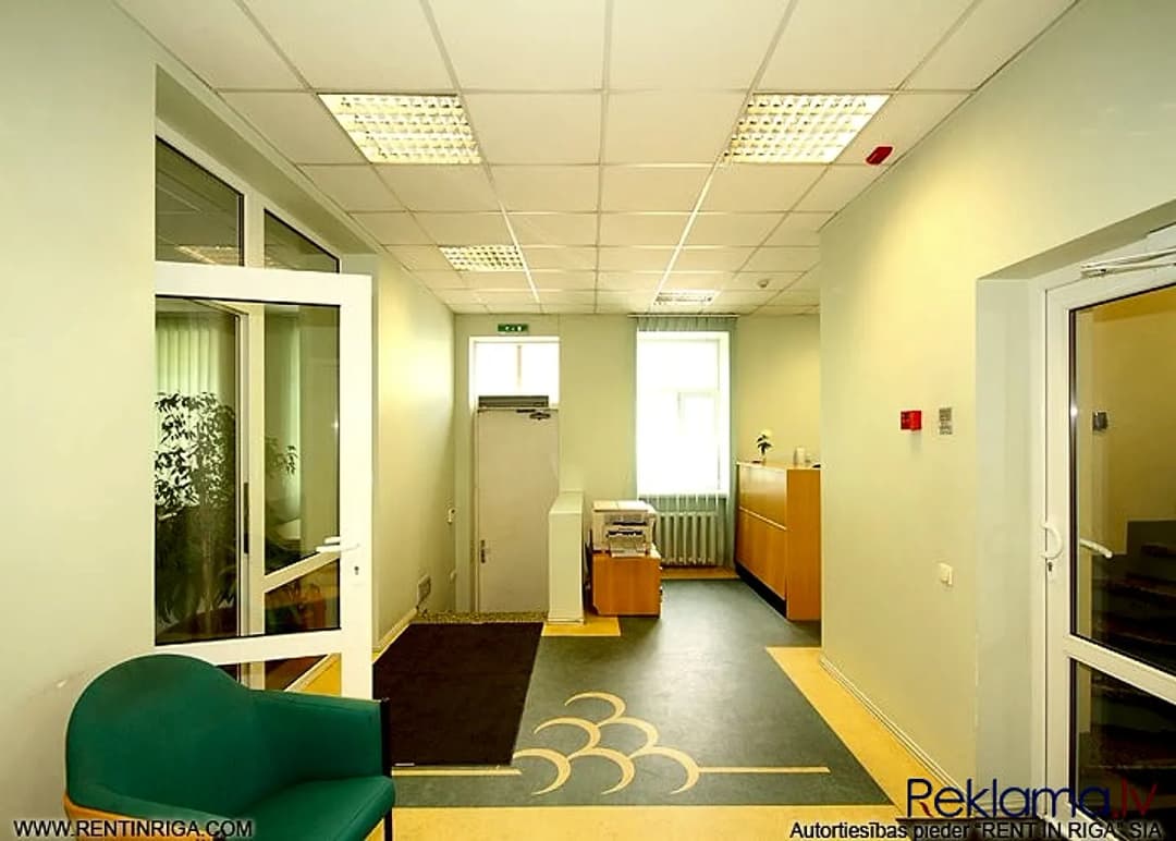 Pārdod namīpašumu Rīgas centrā Rūjienas ielā. Tā ir četru stāvu ēka ar pagrabstāvu, — bilde 4