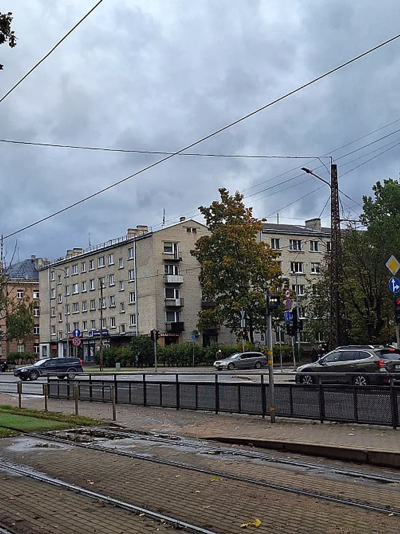 Хозяином сдается квартира в аренду на длительный срок не менее 1 года порядочному арендатору (от...