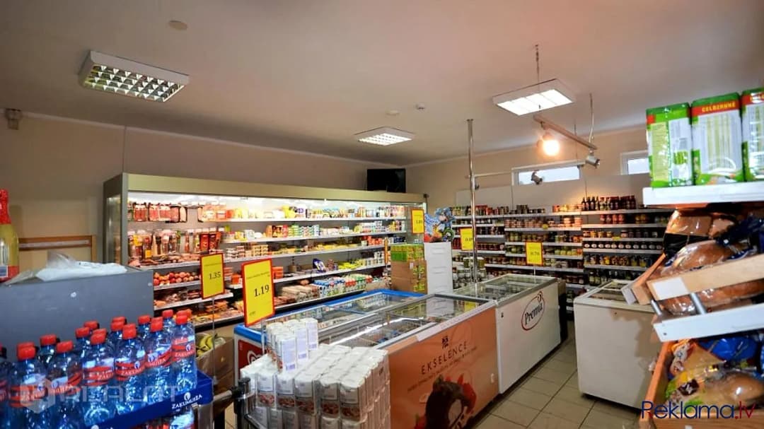 Iznomā noliktavas/ ražošanas telpas 2500 m2. platībā. + Ēka tikko pēc renovācijas + Augstie — vēl bildes