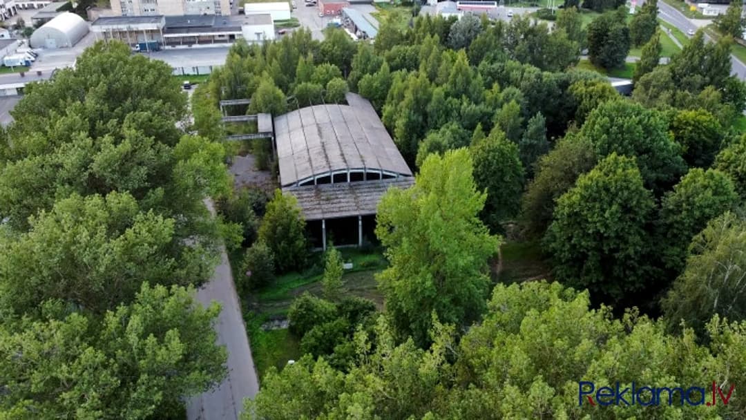 Pārdod 2 blakus esošus zemes gabalus (JC4). Īpašumā ietilpst: + Buļļu iela 72 - zeme ar — bilde 4