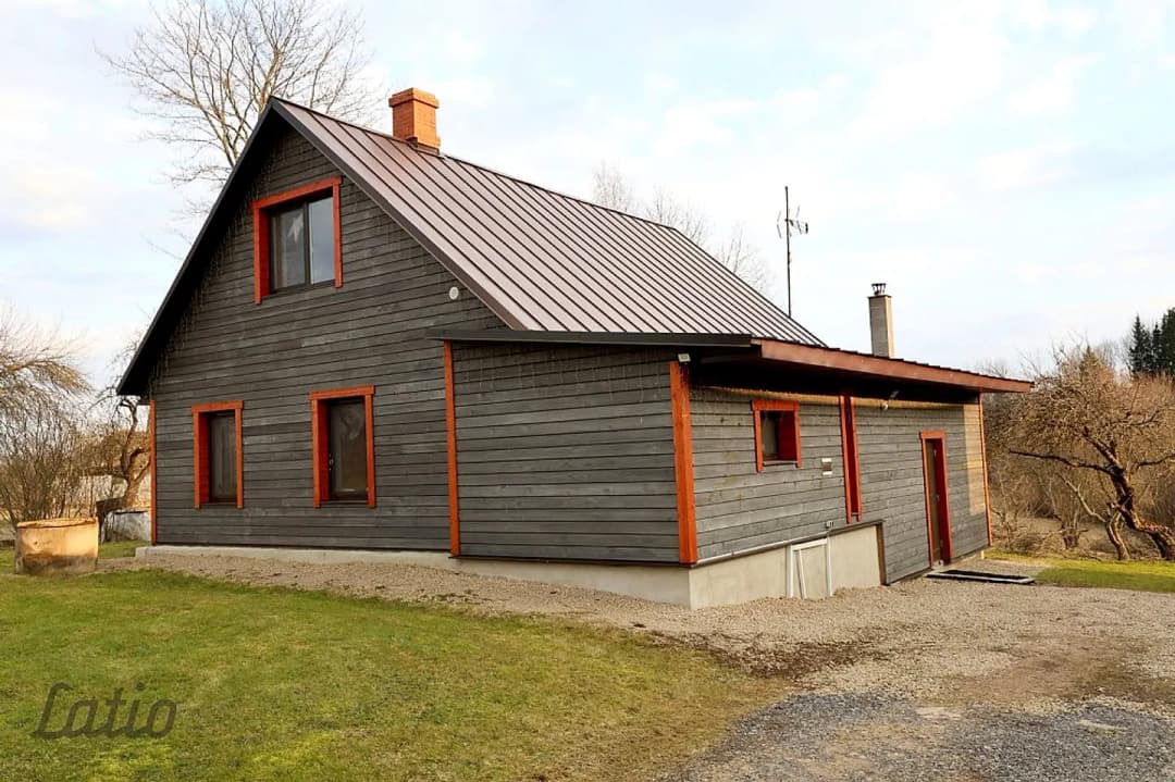 Pārdod skaistu īpašumu Latgalē, Krāslavas novadā, Kombuļu pagastā, Kombuļu ezera krastā. — bilde 2