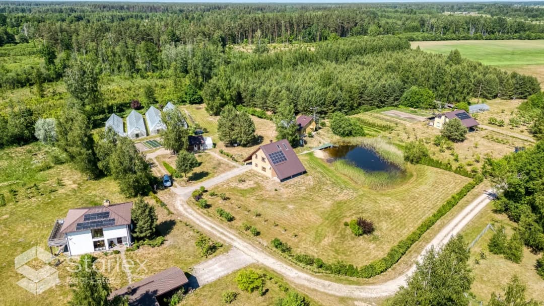 Vīnogas , Salgales pag., Jelgava — vēl bildes
