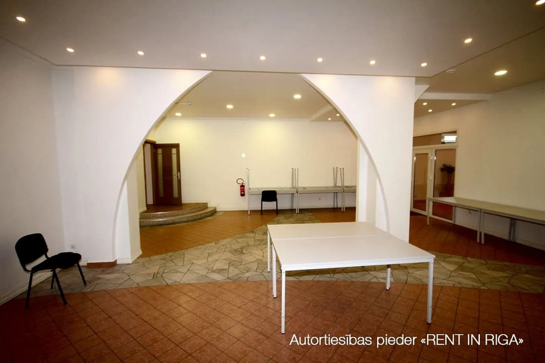 Pētersalas 1b, Centrs — vēl bildes