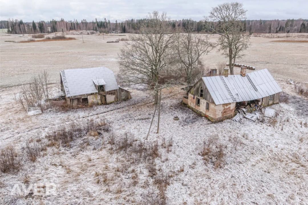Trīsistabu dzīvoklis — Talsu nov. — vēl bildes