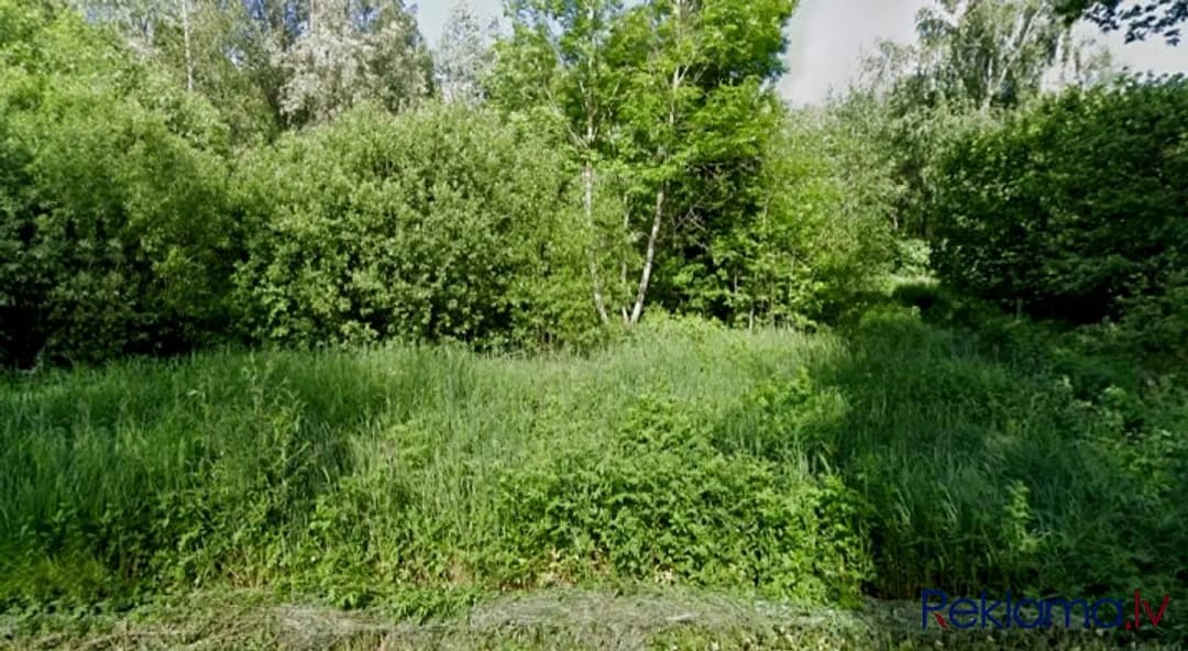 Zemesgabals Rūjienas pilsētas nomalē. Zeme paredzēta privātmājas būvniecībai, bet zemes — bilde 3
