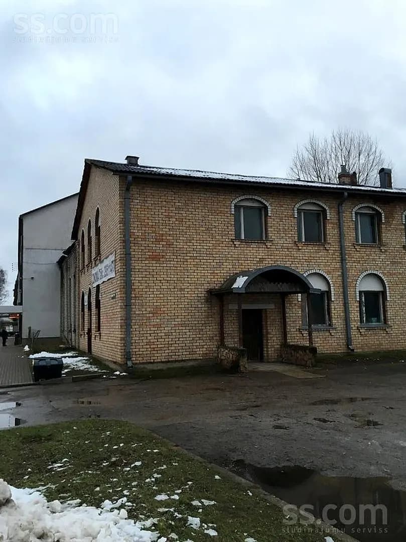Māja — Skolas iela 4 — bilde 3