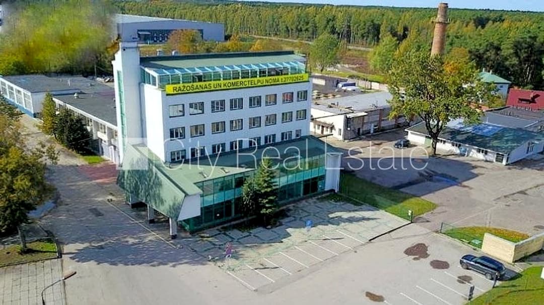 59-ist. Māja, 2285.00㎡ - Jelgavas novads, Svētes pagasts