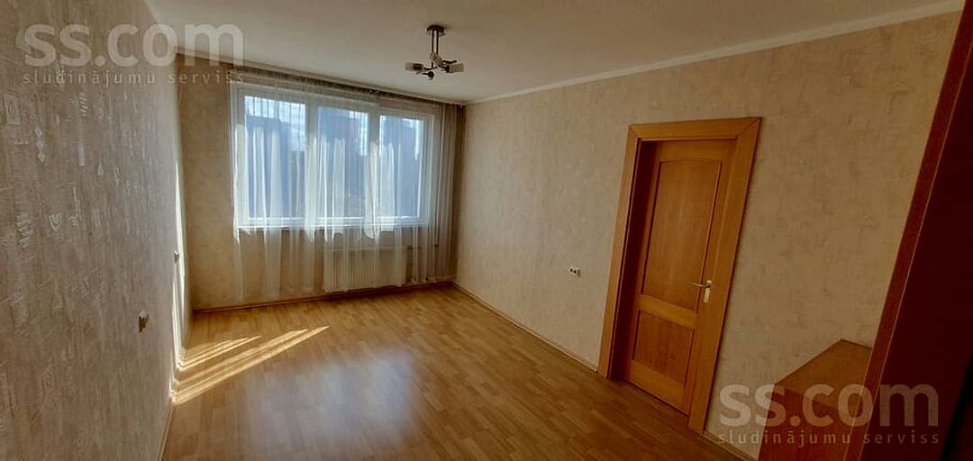 Divistabu dzīvoklis — Slokas 203
