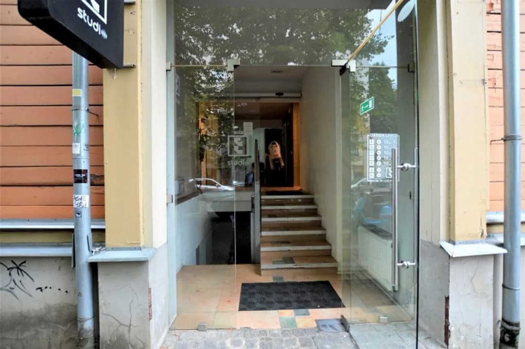 Galerijas telpas, kuras iespējams pārbūvēt par dzīvokli. Telpu kopējā platība 160 kvm un — bilde 2