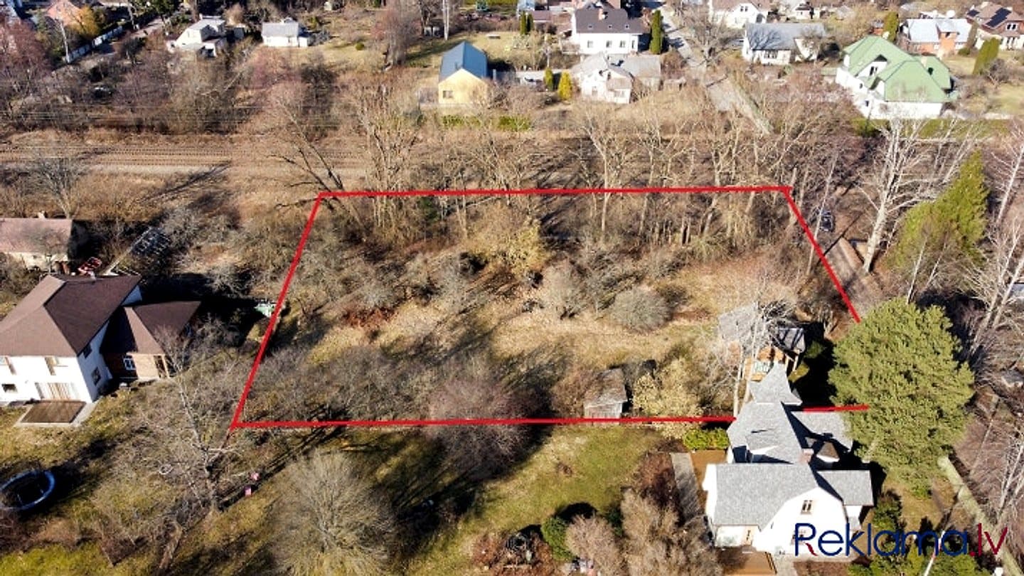 Plašs zemes gabals 2175 m2 platībā privātmāju rajonā Mellužos. Līdz jūrai 7 minūtes — bilde 3