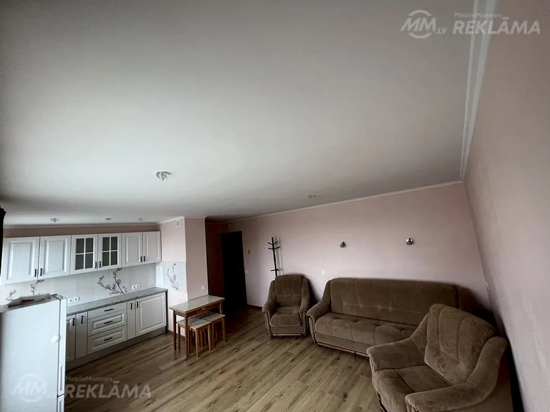 Dzīvoklis Rīgā, Dzirciemā, 37.1 м², 1 ist., 10 stāvs. — bilde 2