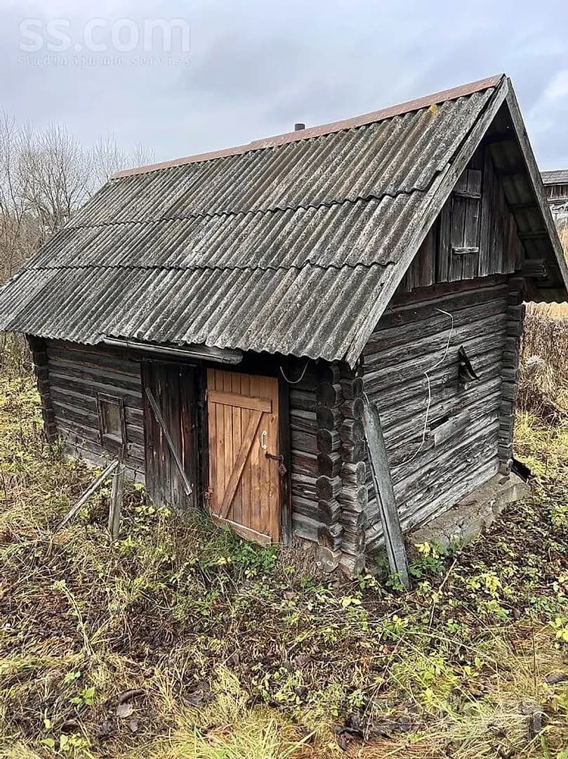 Māja — Vienības — vēl bildes