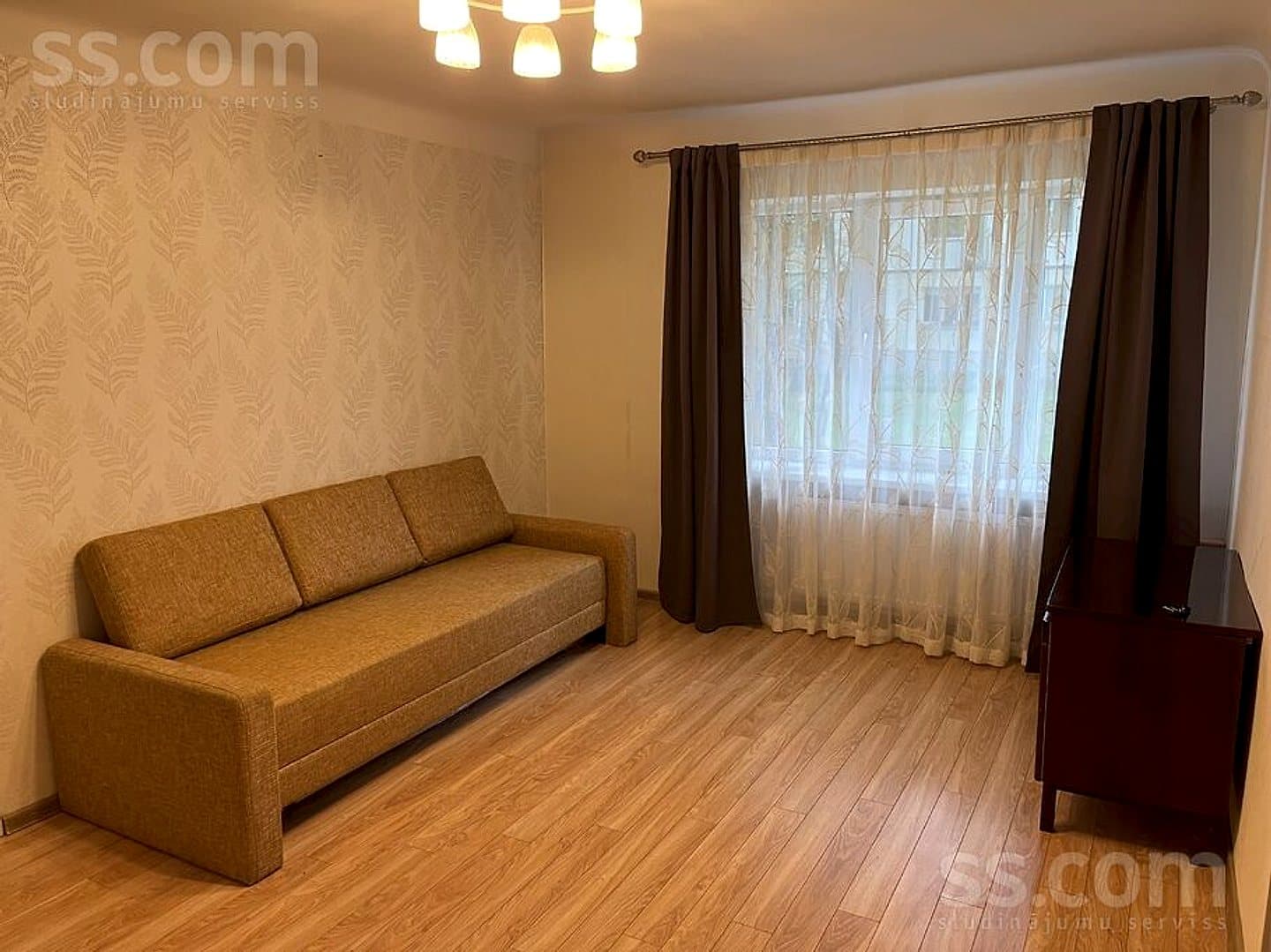 Divistabu dzīvoklis — Brīvības gatve 391 k-2