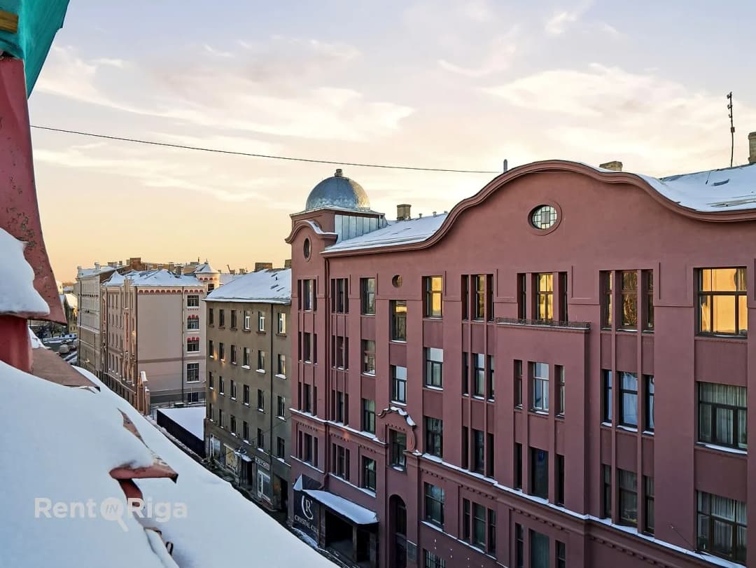 Lāčplēša iela 53, Centrs — vēl bildes