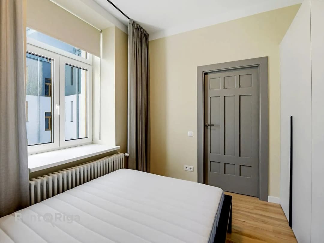 Valdemāra 61, Centrs — vēl bildes