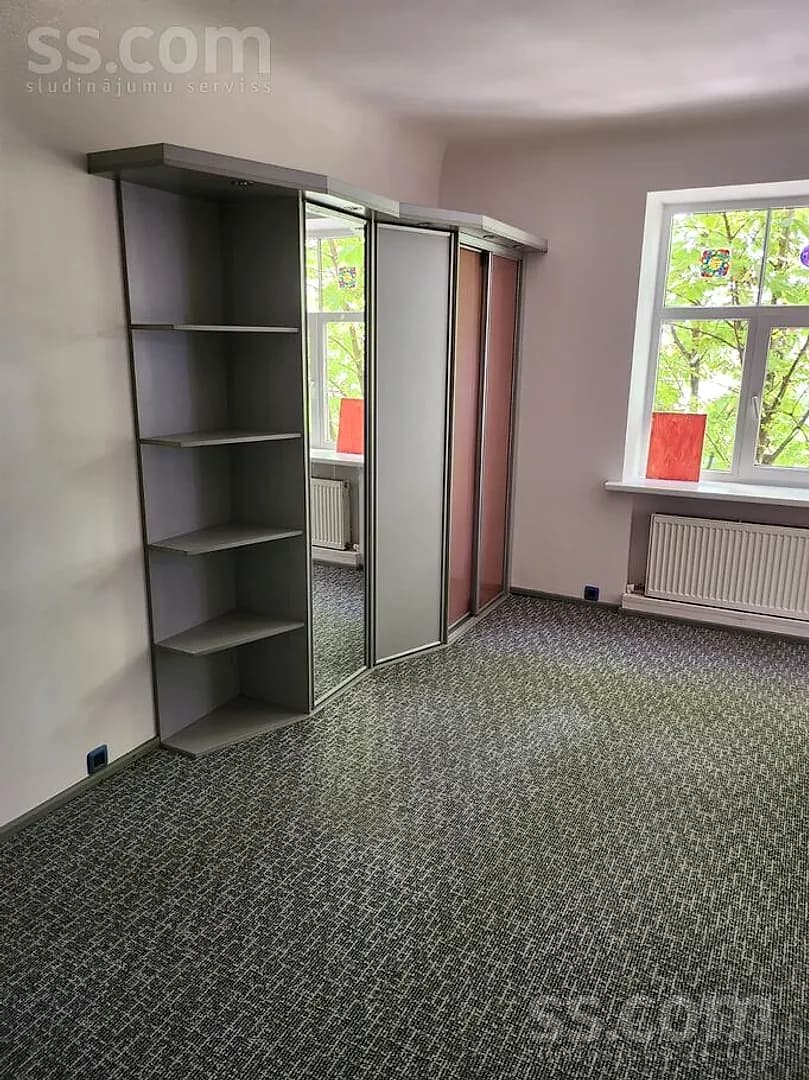 Trīsistabu dzīvoklis — Bruņinieku 90 — bilde 3
