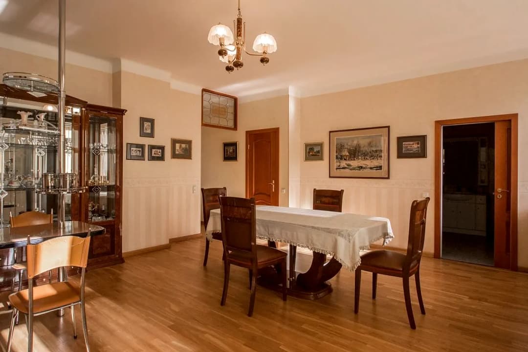 6-ist. Dzīvoklis, 187㎡ - Rīga, Centrs — bilde 2