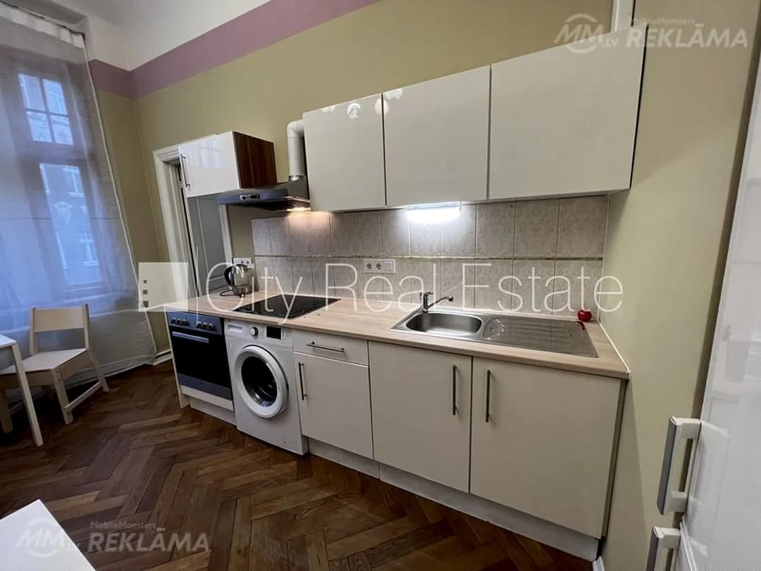 Dzīvoklis Rīgā, Centrā, 40 м², 2 ist., 2 stāvs — vēl bildes